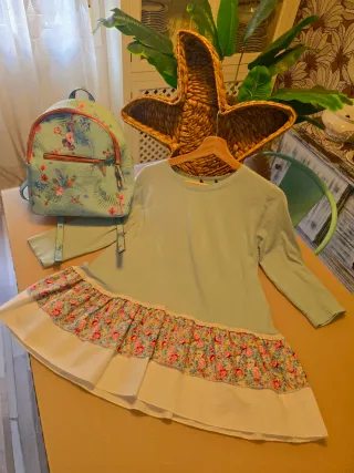 Zaino floreale verde da donna