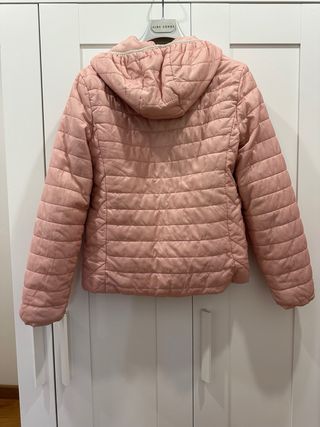 Cazadora rosa entretiempo