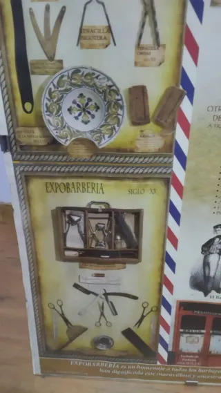 Cartel Historia Barbería Siglos XVIII-XIX