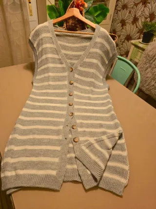Chaleco largo de punto rayas beige/gris XL