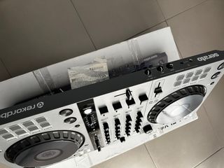 Controladora DJ Pioneer DDJ-FLX6 GT