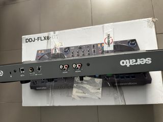 Controladora DJ Pioneer DDJ-FLX6 GT
