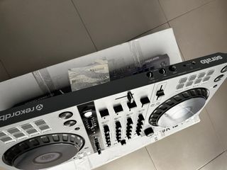 Controladora DJ Pioneer DDJ-FLX6 GT