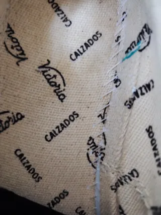 Zapatillas Victoria Negras y Turquesa