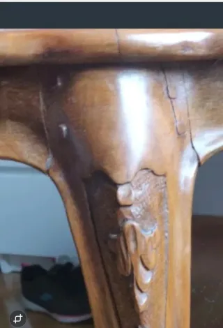 Mesa Estilo Luis XV Ebanistería Artesanal