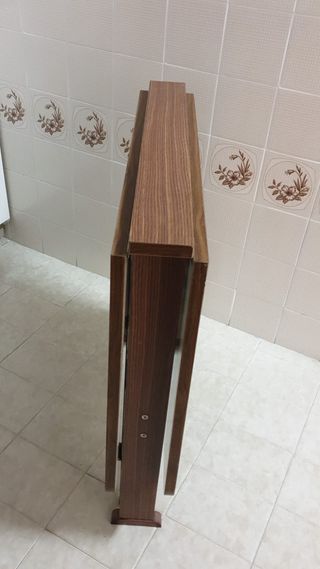Mesa plegable de madera