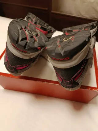 Zapatillas Trekking Mujer Gris y Rosa