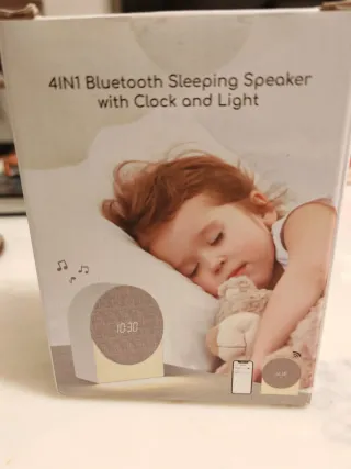 Despertador Digital 4 en 1 + Altavoz Bluetooth