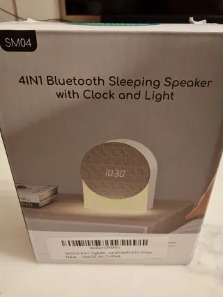 Despertador Digital 4 en 1 + Altavoz Bluetooth