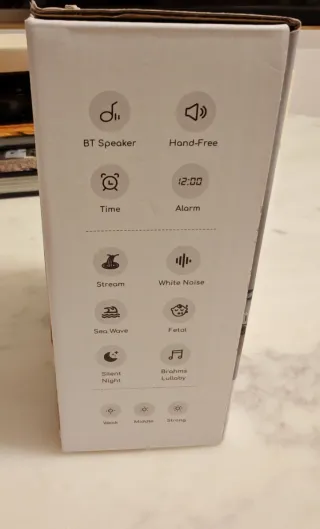 Despertador Digital 4 en 1 + Altavoz Bluetooth