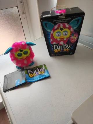 Furby Boom casi sin usar
