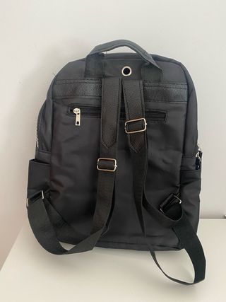 Mochila Nailon Unisex Antirrobo Negra