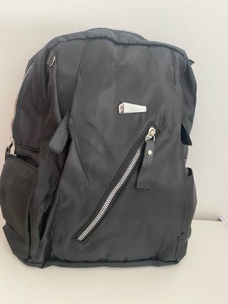 Mochila Nailon Unisex Antirrobo Negra