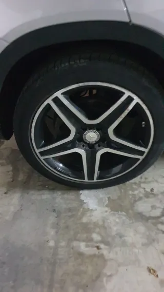 Mercedes-Benz GLA 220 AMG