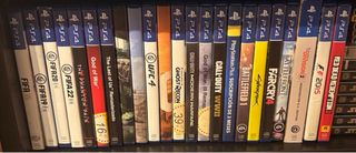 Consola PS4 Negra + Mando y Cables