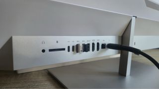 HP All-in-One 27 i7 Full HD + Win 11