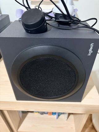 Altavoces 2.1 Logitech Negros
