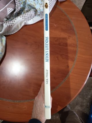 Mitos y Leyendas. Neil Philip