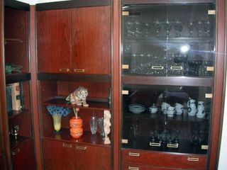 Librería modular madera y cristal