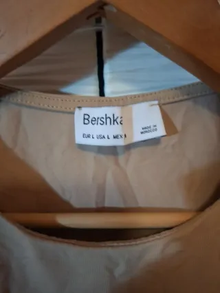 Body Bershka beige talla L
