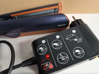 Asciugatrice Dyson Airstrait Blu/Rame in Garanzia