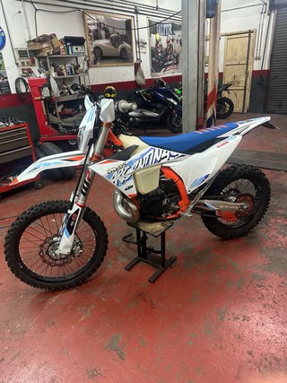KTM 250 EXC TBI 2024 SIX DAYS