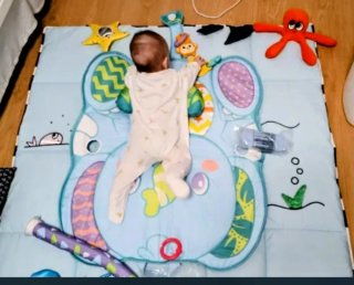 Manta acolchada para juego del bebé y TUMMY time.