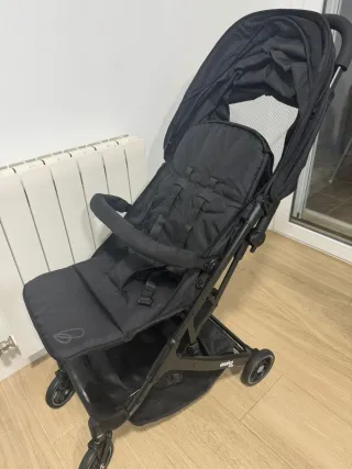 Silla de paseo bebé negra
