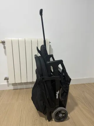 Silla de paseo bebé negra