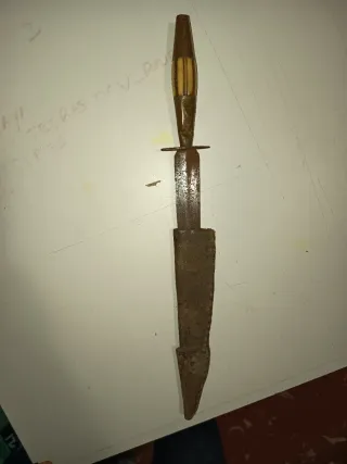 Artículo de corte antiguo N°1