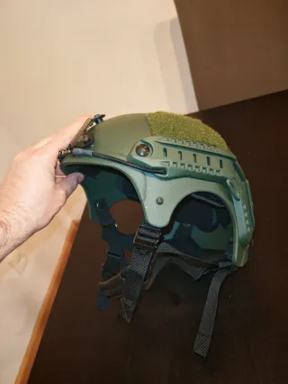 Casco táctico verde airsoft