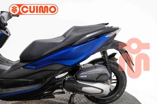 HONDA FORZA 125