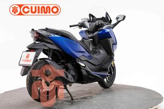 HONDA FORZA 125