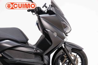 YAMAHA XMAX 125