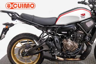 YAMAHA XSR 700