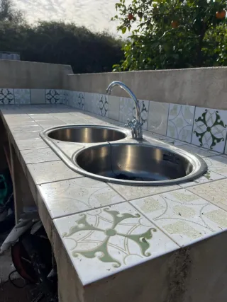 PARCELA RÚSTICA vallada y con árboles frutales