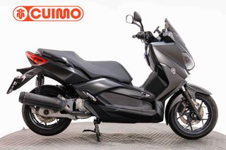 YAMAHA XMAX 125