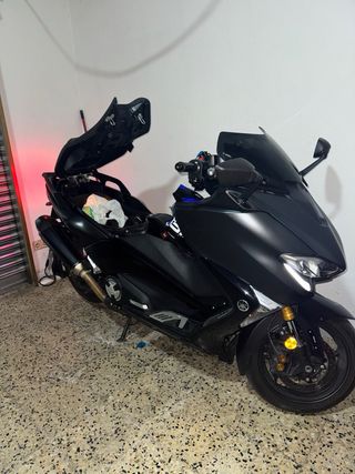 Yamaha TMAX 530 DX ABS Negro