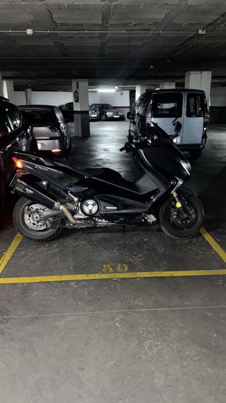Yamaha TMAX 530 DX ABS Negro