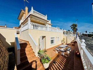 Chalet en venta en Playa de los Locos en Torrevieja