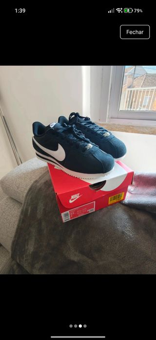 Tênis Nike Cortez Preto e Branco