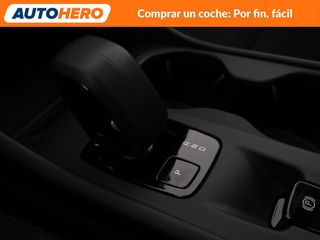 Volvo XC40 2.0 B3 Mild-Hybrid Essential 2WD