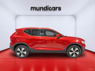 Volvo XC40 Momentum Core T2