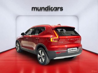Volvo XC40 Momentum Core T2