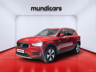 Volvo XC40 Momentum Core T2