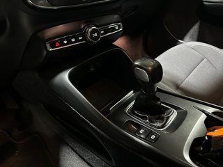 Volvo XC40 Momentum Core T2