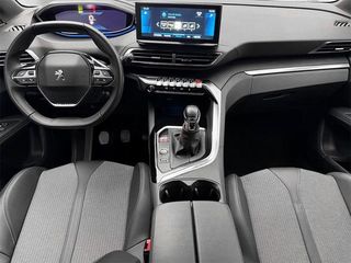 Peugeot 3008 1.2 130CV Allure Pack