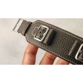 Correa de cuero Guess Marrón