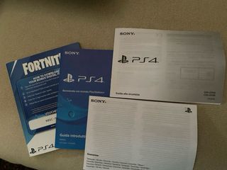 PS4 (PlayStation 4) Fortnite Bundle 500GB