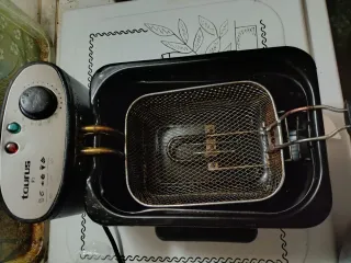 Freidora Taurus F3
